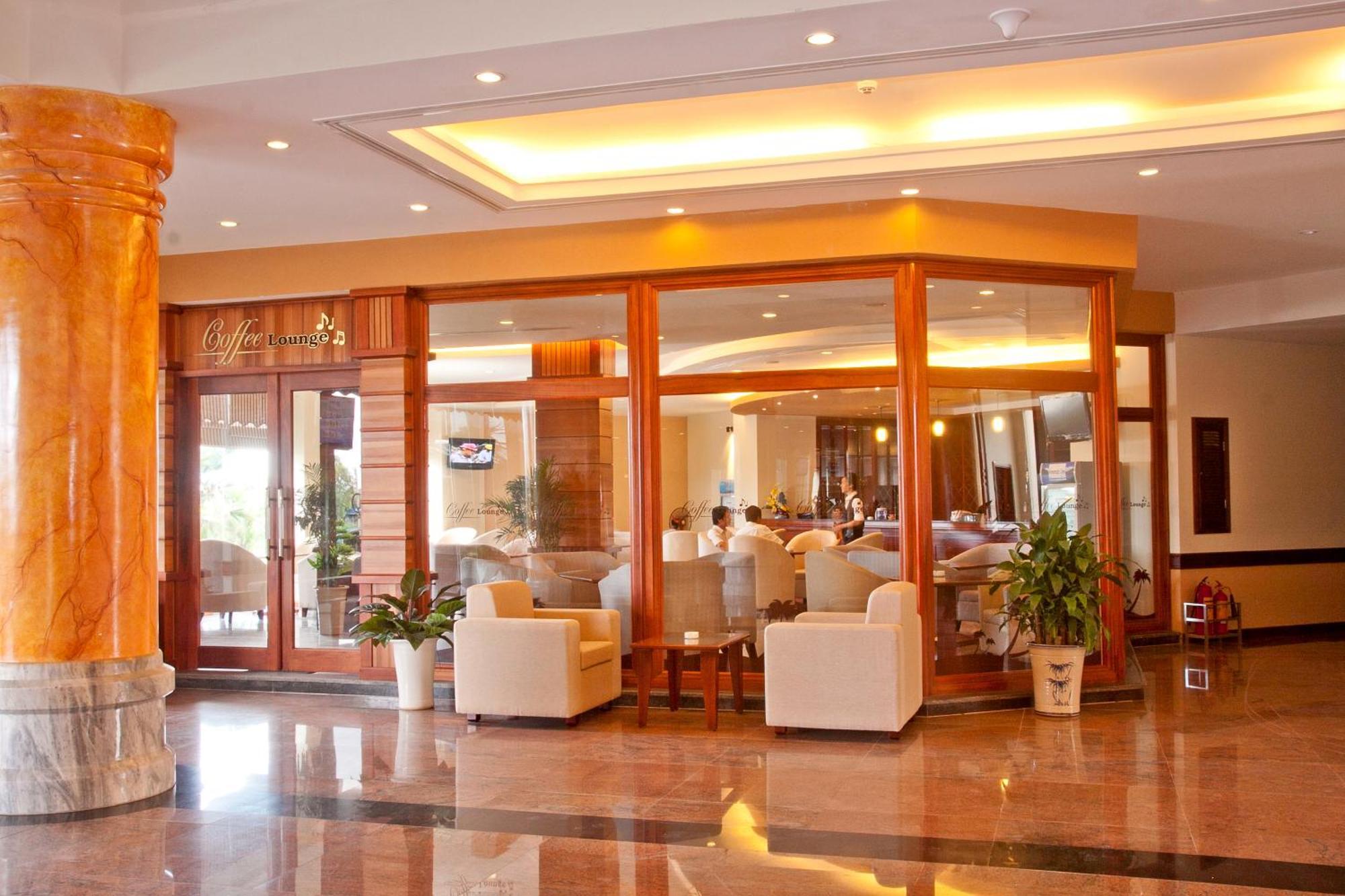 קוואנג נגאי Dlgl - Dung Quat Hotel מראה חיצוני תמונה